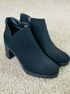 London Fog Black Suede-Look Block Heel Ankle Booties
